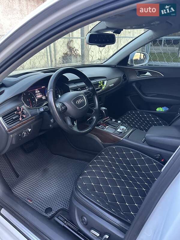 Седан Audi A6 2015 в Миргороде