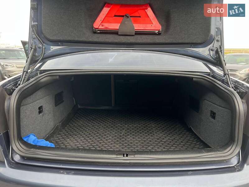 Седан Audi A6 2002 в Львове