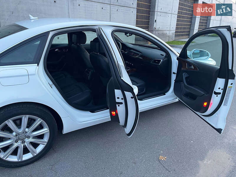 Седан Audi A6 2013 в Киеве