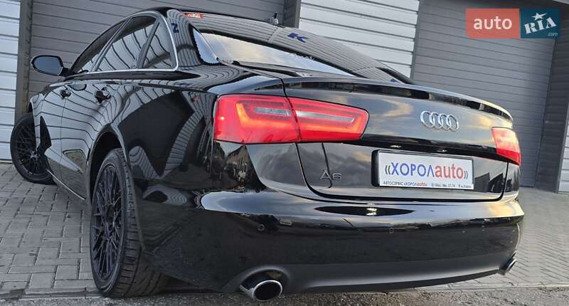 Седан Audi A6 2013 в Хоролі