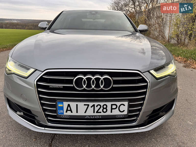 Седан Audi A6 2015 в Умані
