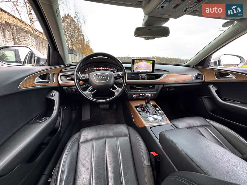 Седан Audi A6 2015 в Умані