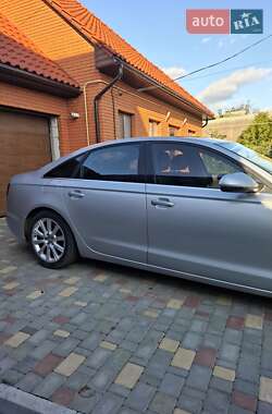 Седан Audi A6 2013 в Маяках