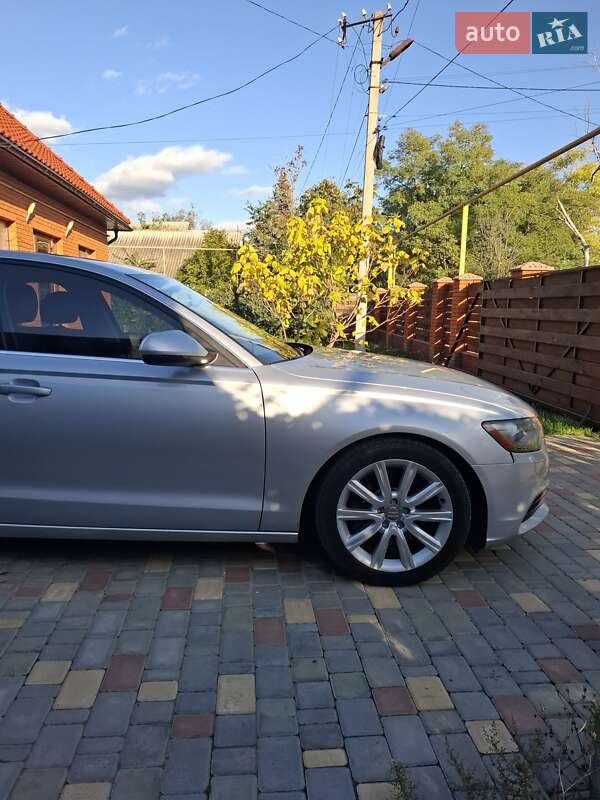 Седан Audi A6 2013 в Маяках