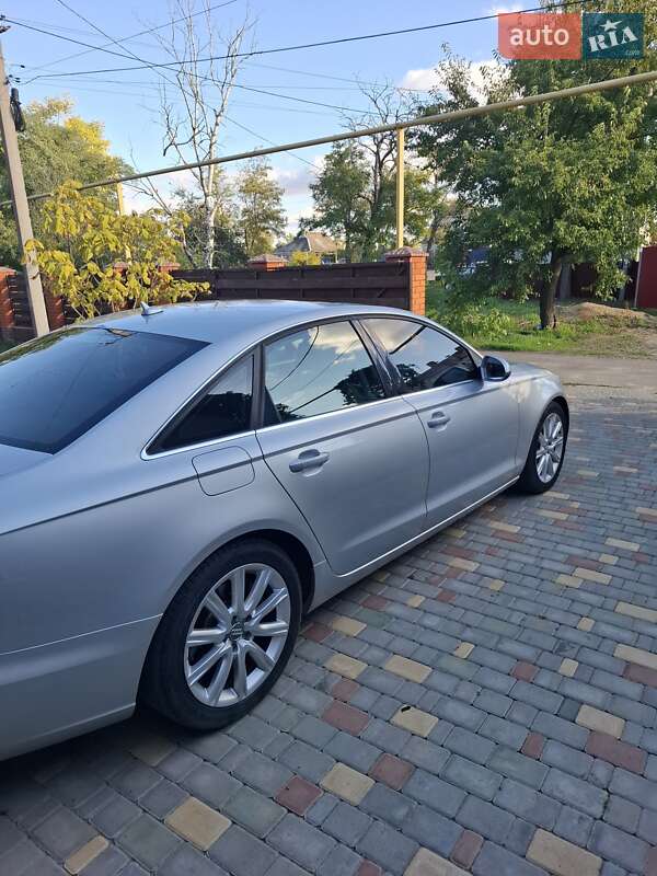 Седан Audi A6 2013 в Маяках