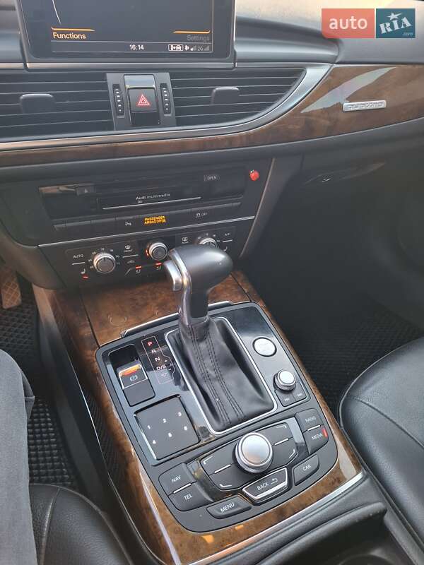 Седан Audi A6 2013 в Маяках