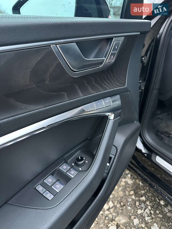 Седан Audi A6 2022 в Ивано-Франковске