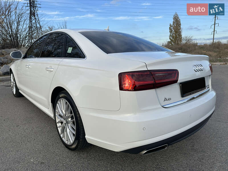 Седан Audi A6 2016 в Днепре