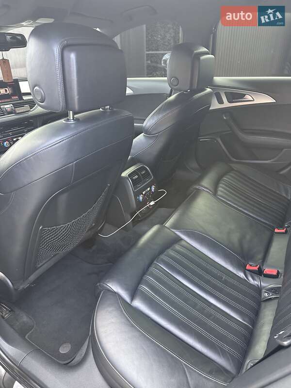 Седан Audi A6 2011 в Сарнах