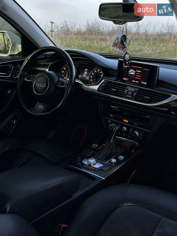 Седан Audi A6 2015 в Ивано-Франковске