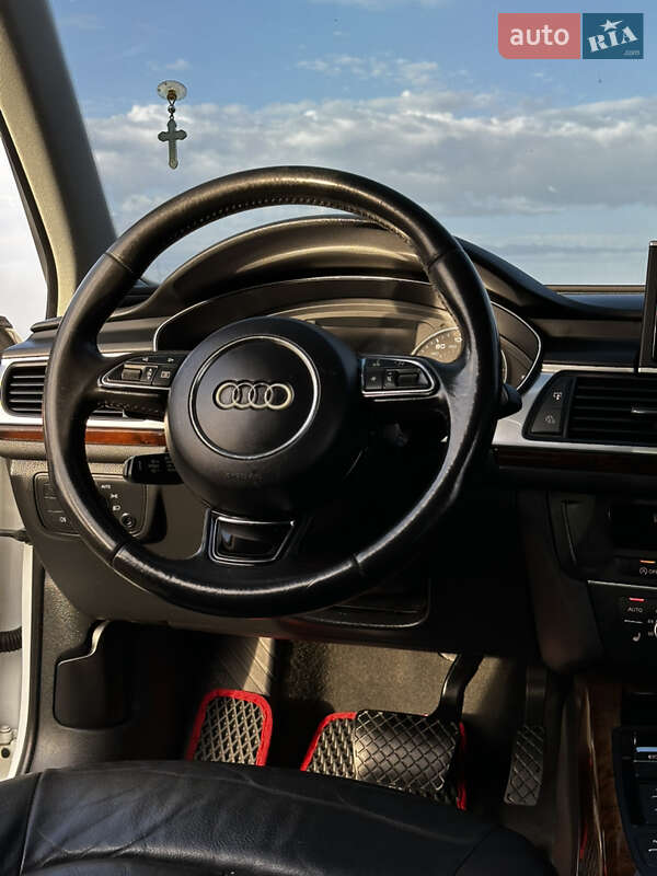 Седан Audi A6 2015 в Ивано-Франковске
