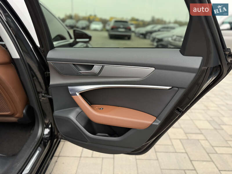 Седан Audi A6 2020 в Рівному