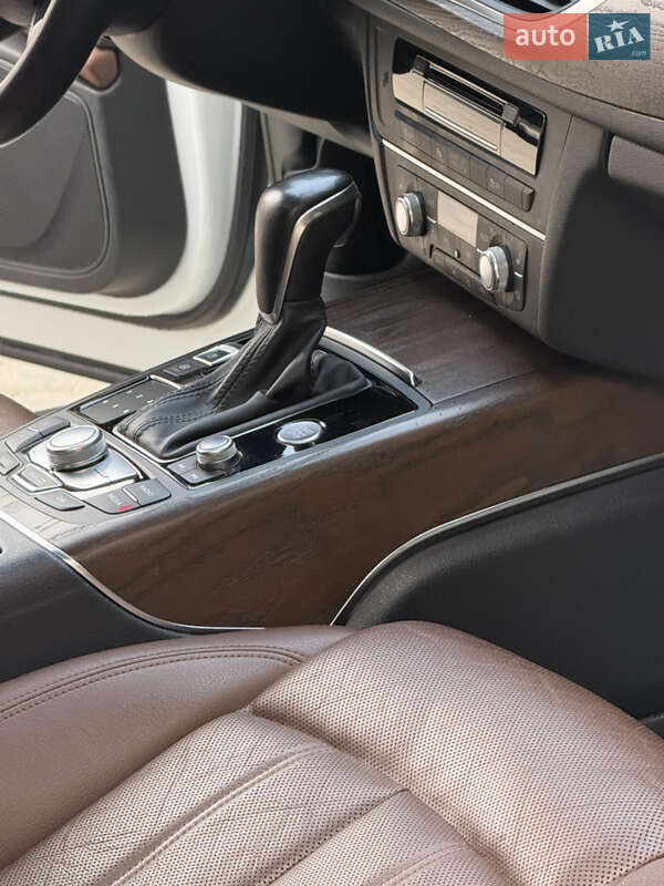 Седан Audi A6 2015 в Одессе