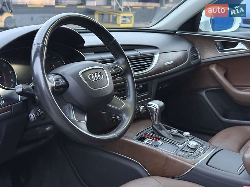 Седан Audi A6 2013 в Рівному