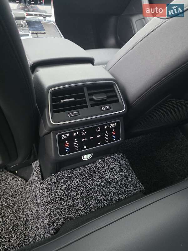 Седан Audi A6 2020 в Києві