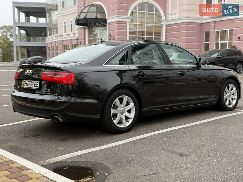 Седан Audi A6 2011 в Одессе