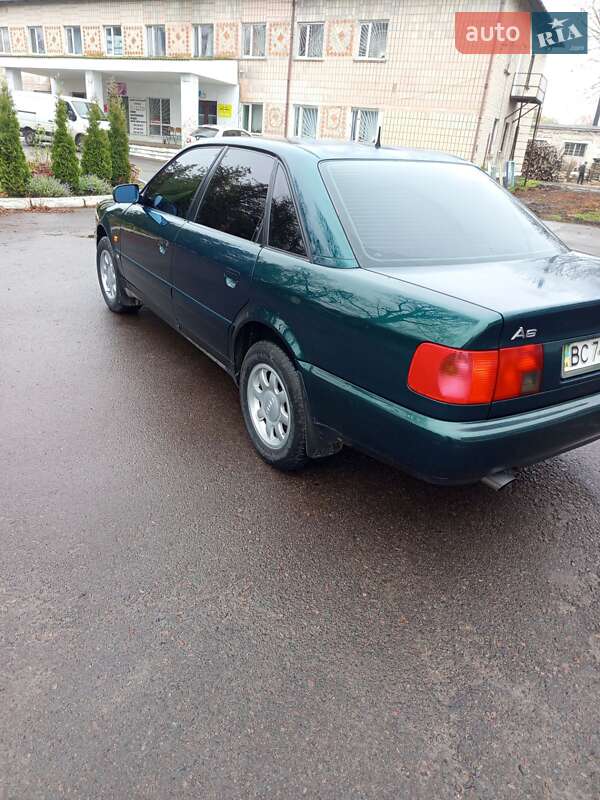 Седан Audi A6 1995 в Зарічному