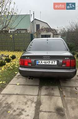 Седан Audi A6 1996 в Яготине