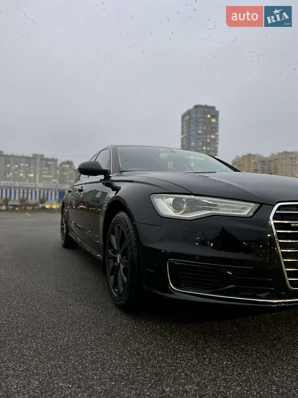 Седан Audi A6 2016 в Киеве