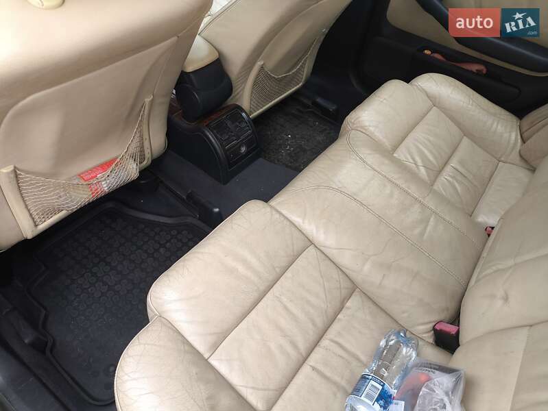 Седан Audi A6 2002 в Киеве