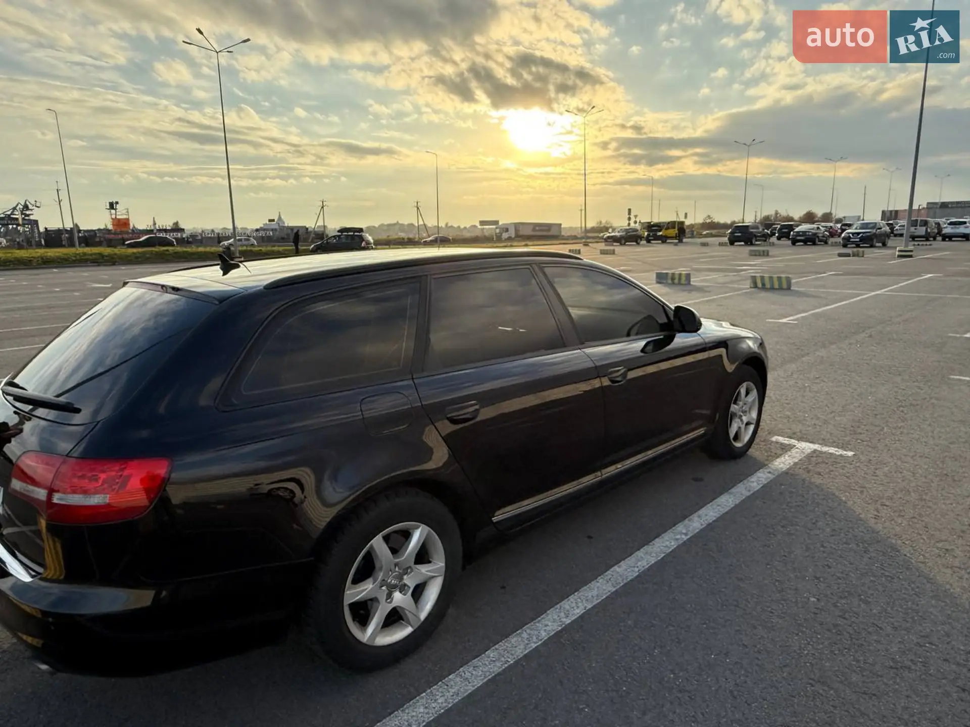 2010 Audi A6 - мініатюра 12