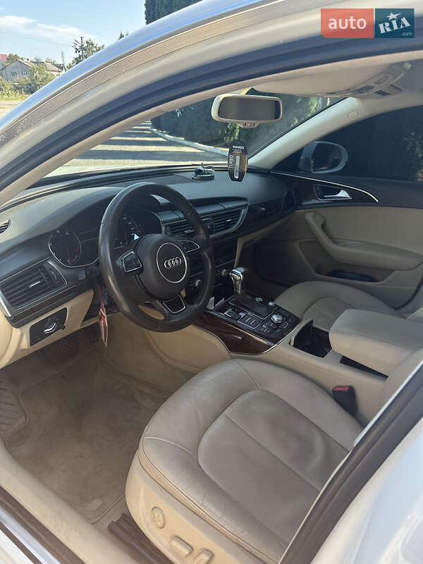 Седан Audi A6 2014 в Дубно
