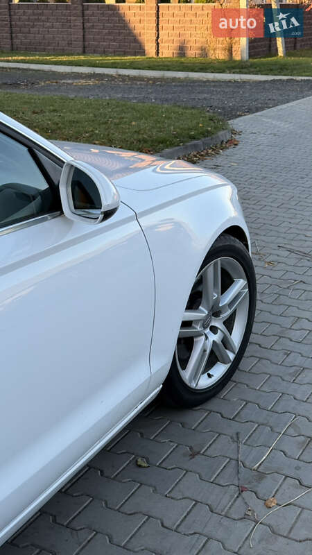 Седан Audi A6 2015 в Луцьку