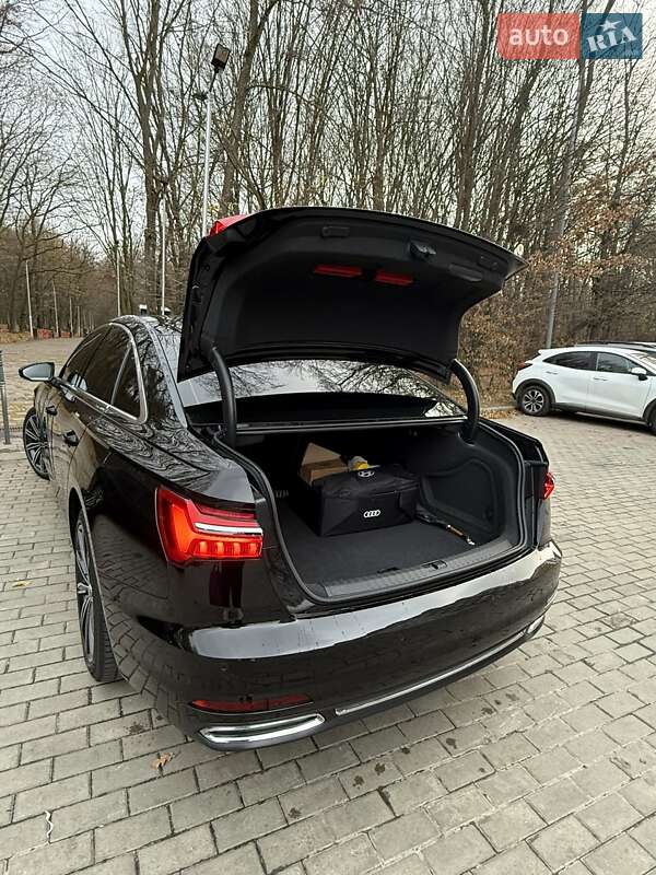 Седан Audi A6 2019 в Львові