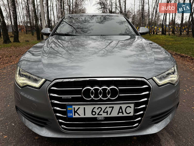 Седан Audi A6 2012 в Киеве
