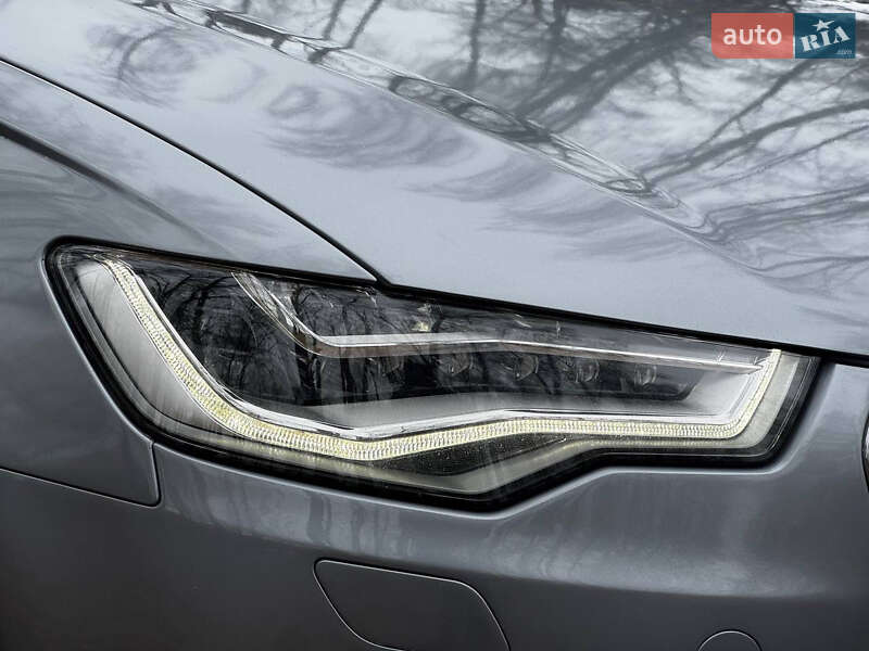 Седан Audi A6 2012 в Киеве