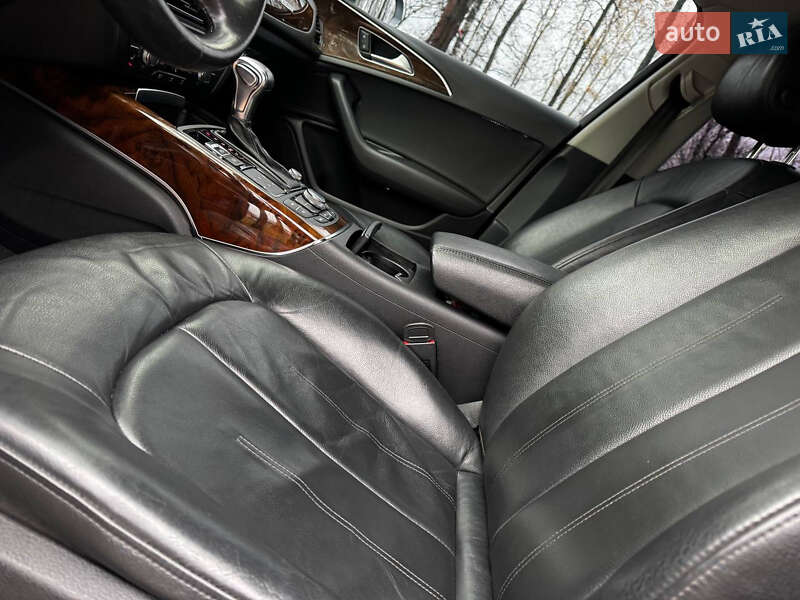 Седан Audi A6 2012 в Киеве
