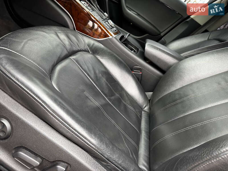 Седан Audi A6 2012 в Киеве