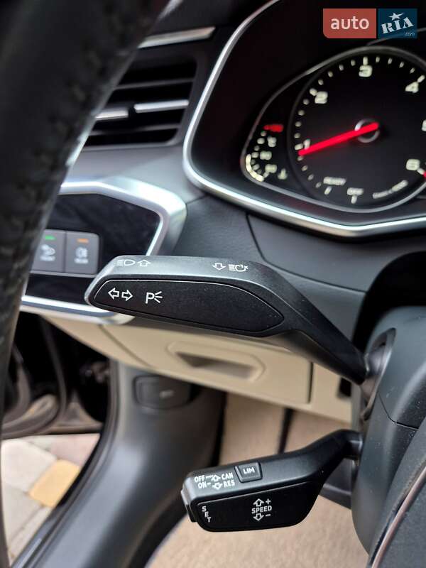 Универсал Audi A6 2019 в Киеве