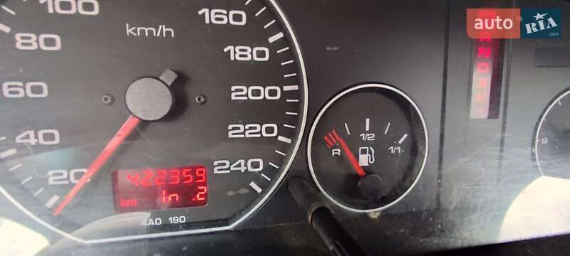 Седан Audi A6 1995 в Глобиному фото 3 Седан Audi A6 1995 в Глобиному