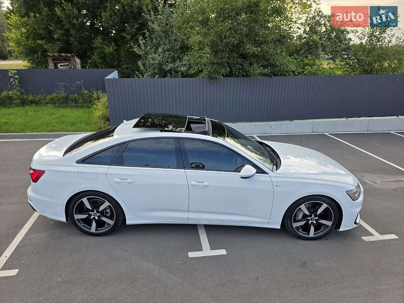 Седан Audi A6 2021 в Черновцах