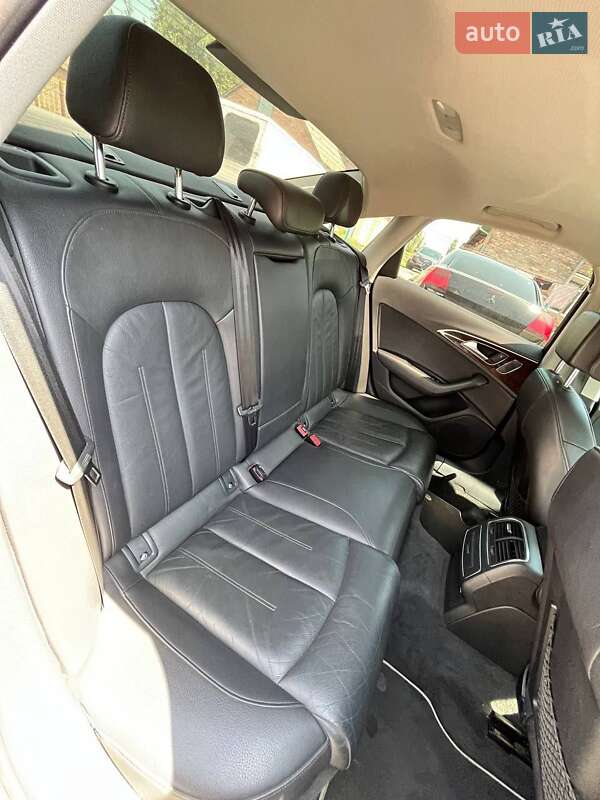 Седан Audi A6 2014 в Дніпрі