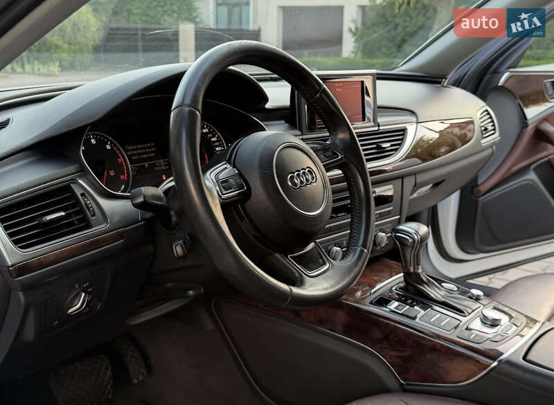 Седан Audi A6 2014 в Одессе
