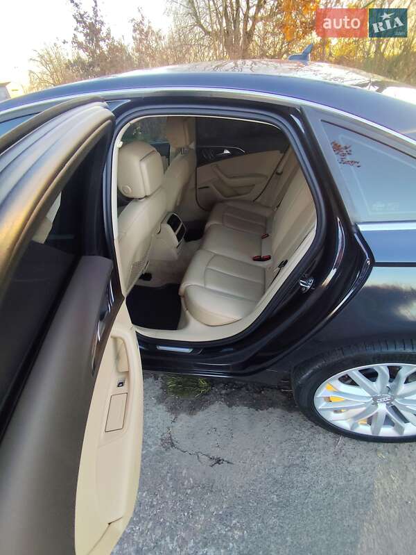 Седан Audi A6 2013 в Новояворівську