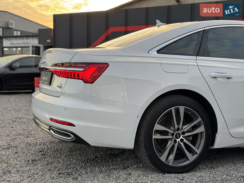 Седан Audi A6 2021 в Луцке