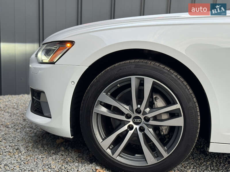 Седан Audi A6 2021 в Луцке