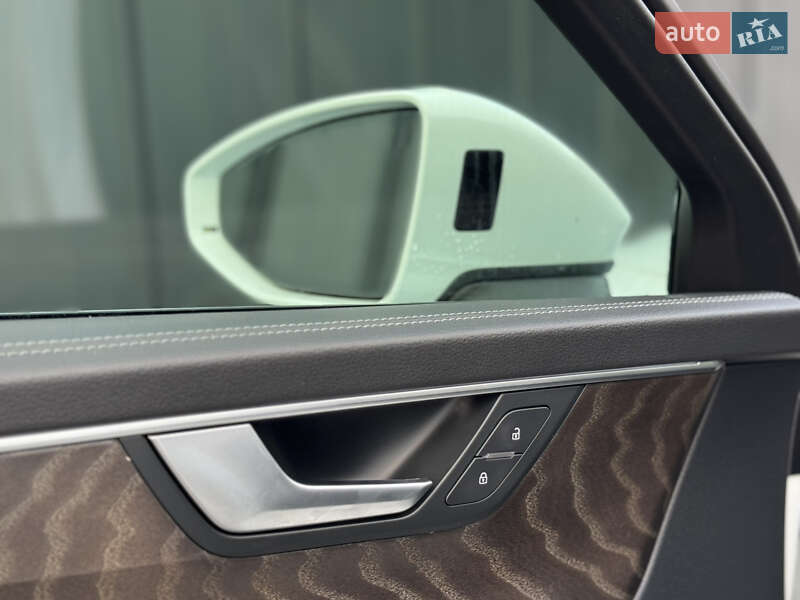 Седан Audi A6 2021 в Луцке