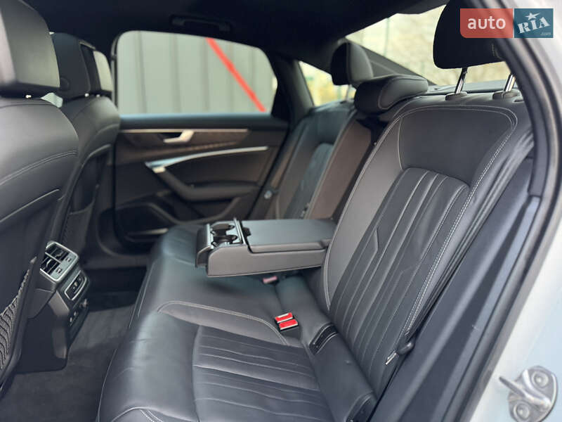 Седан Audi A6 2021 в Луцке
