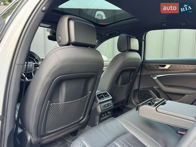 Седан Audi A6 2021 в Луцке