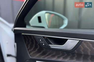 Седан Audi A6 2021 в Луцке
