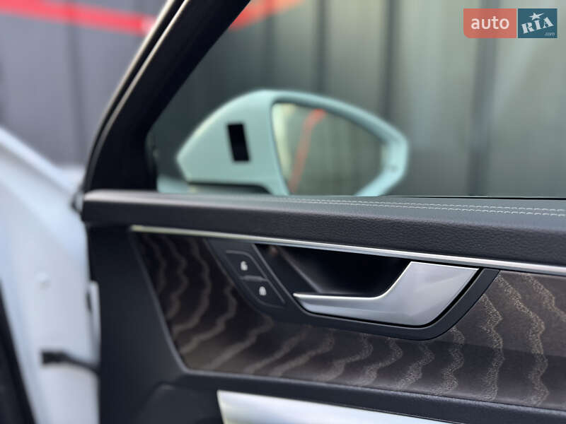 Седан Audi A6 2021 в Луцке