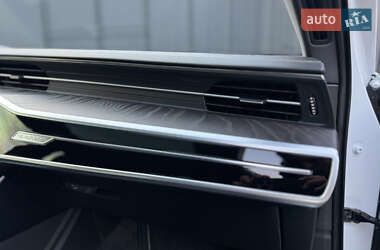 Седан Audi A6 2021 в Луцке