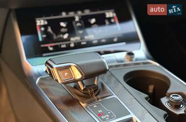 Седан Audi A6 2021 в Львове