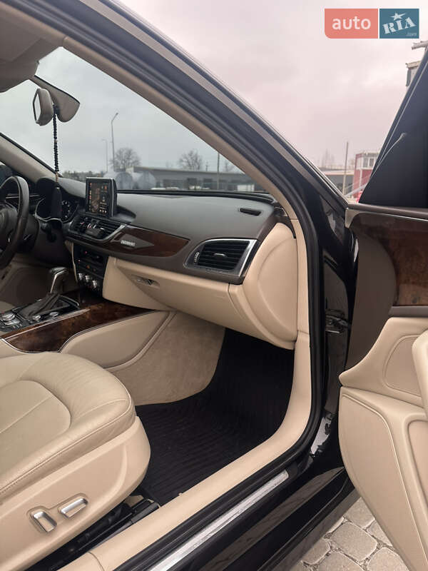 Седан Audi A6 2015 в Львове