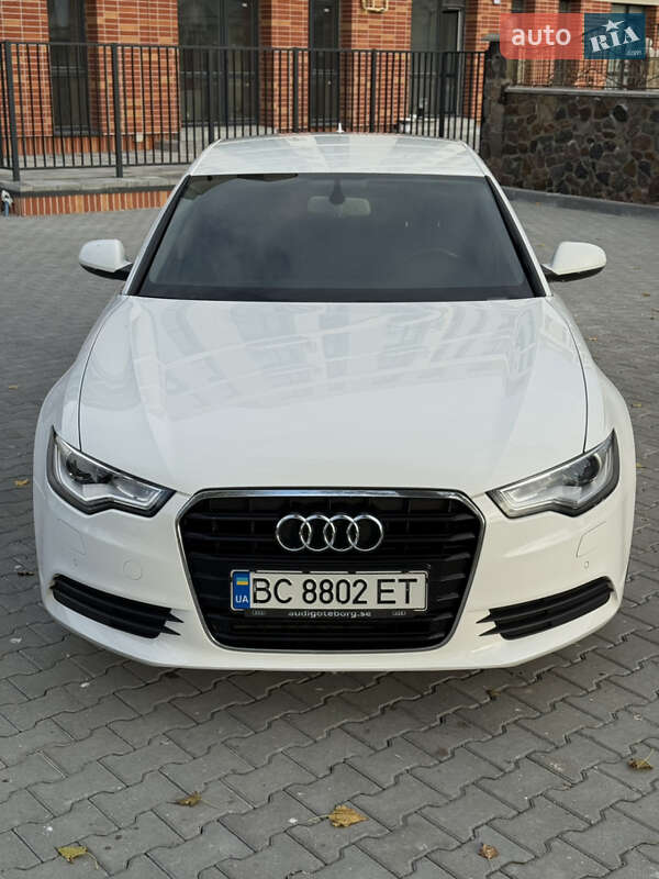 Седан Audi A6 2011 в Самборе