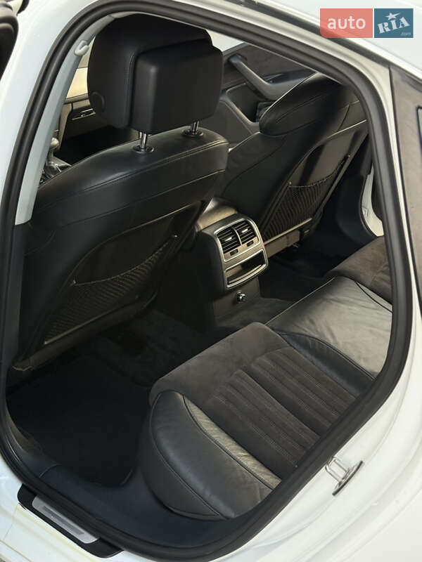Седан Audi A6 2011 в Самборе